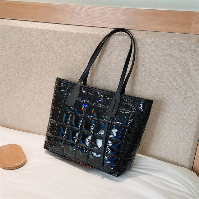Wholesale Women Lady Shoulder Tote Handbag Puffy Fashionable Bag Quilted Tote Bag Puffy Workout Bag Puffer