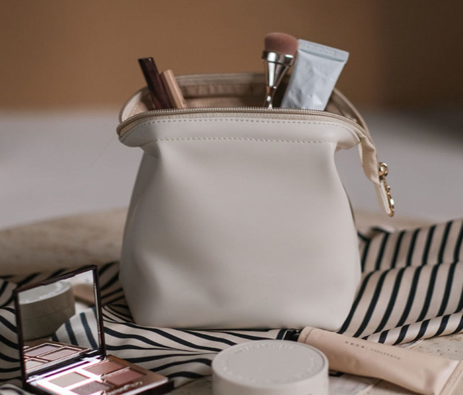 personalised makeup bag image detail