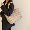 Simple Padded Quilted Tote Bag Large Capacity Shoulder Bag Fashion Puffer Handbag For Shopping