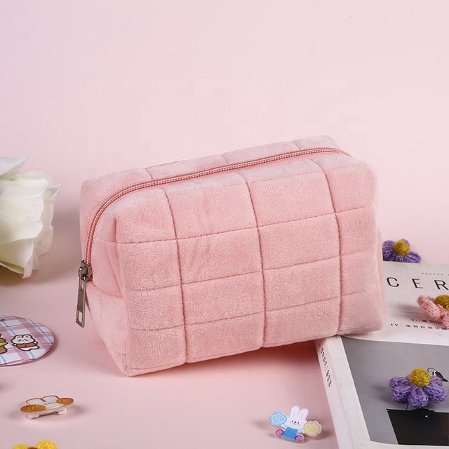 Custom Waterproof Makeup Bag with Zipper Portable Cosmetic Pouch Bag for Women And Girls