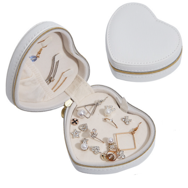 Pretty Durable Heart Shape PU Jewelry Gift Packaging Storage Box For Rings Earrings Necklaces