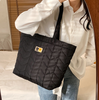 oversized custom puffer bag with logo fashion lightweight shoulder carry quilted puffer tote bag for lady