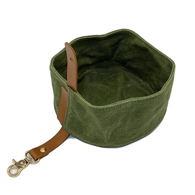 Reusable Eco-friendly Canvas Collapsible Dog Bowl Outdoor Walking Puppy Kibble Bowl With Hanging Buckle