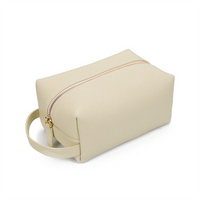 Luxurious PU Leather Makeup Bag with Zipper Closure Custom Logo for Toiletry Pouch Geometric Pattern Bridesmaid Cosmetic Pouch