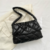 2024 Quilted Puffer Tote Bag Large Capacity Winter Custom Puffy Padded Tote Hand Quilted Puffer Women's Shoulder Puffer Tote Bag