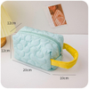 Portable Makeup Storage Pink Make Up Pouch Quilted Cosmetic Bag Fashion Women's Hand-held Cosmetic Bag