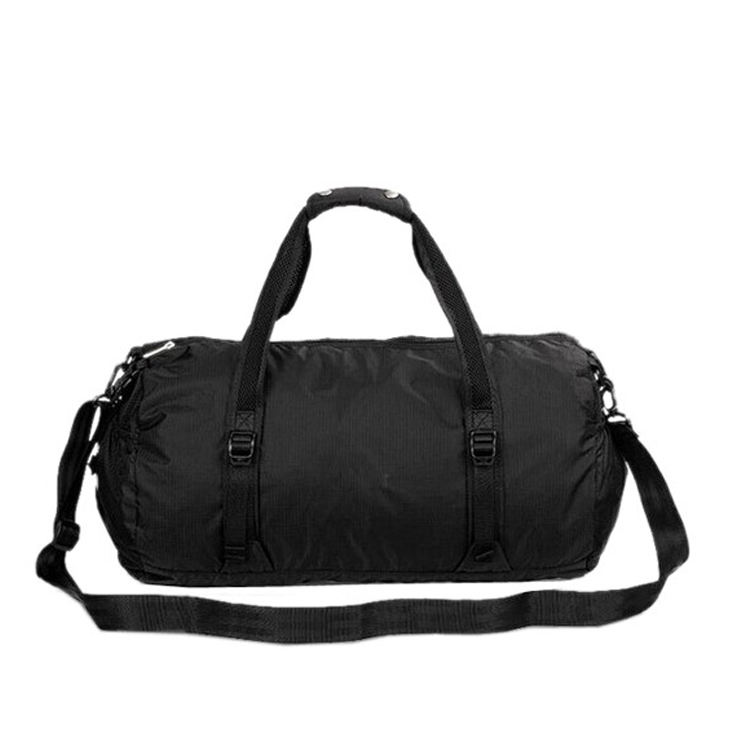 Lightweight waterproof packable garment foldable duffel bag for gym and sports